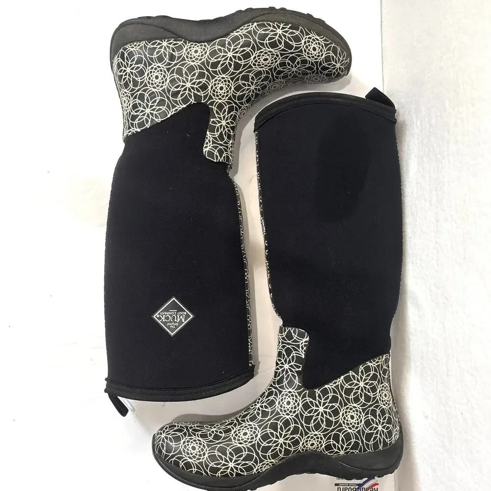 The Original Muck Boot Company Arctic Weekend Tall Boots Women's 8 Black White